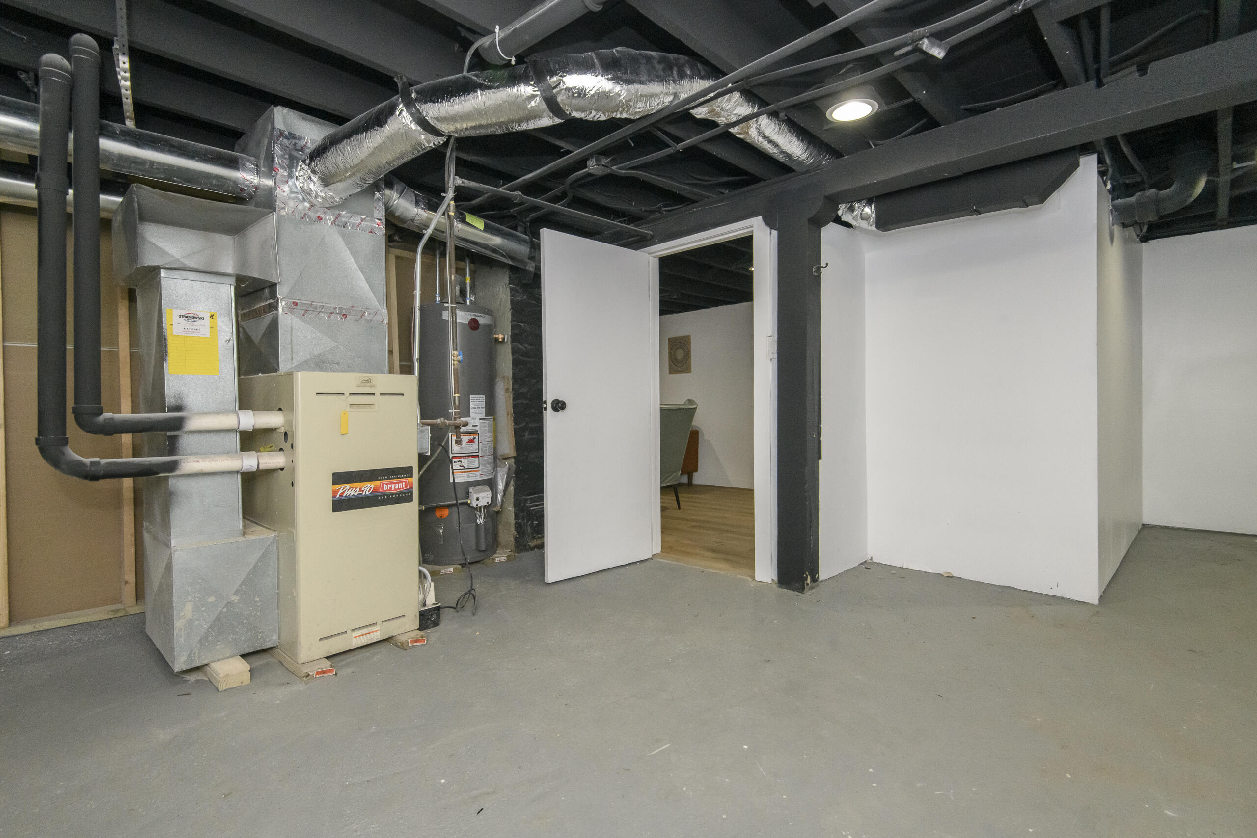 300 East Rosedale Avenue Milwaukee, WI 53207 - Photo 38 of 56 300 E Rosedale-41