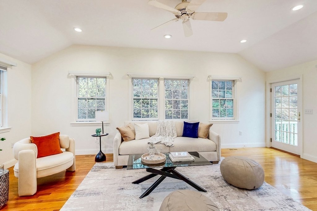 19 Hickory Hill Road Wayland, MA 01778 - Photo 11 of 32 Gallery Image 11
