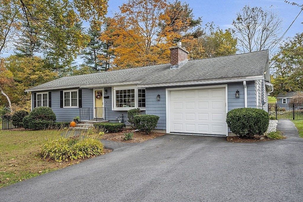 4 Radcliffe Road North Chelmsford, MA 01863 - Photo 3 of 40 front view of a house with a patio