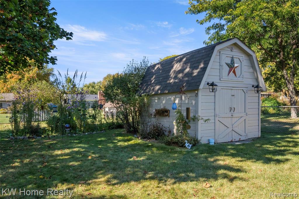 5334 Dunster Road Grand Blanc, MI 48439 - Photo 60 of 74 Gallery Image 60