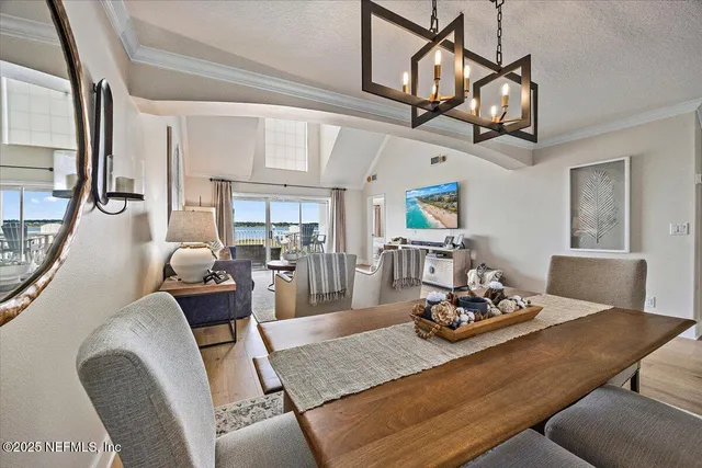 $5,900 | 332 Village Drive, Unit E, St. Augustine, FL 32084