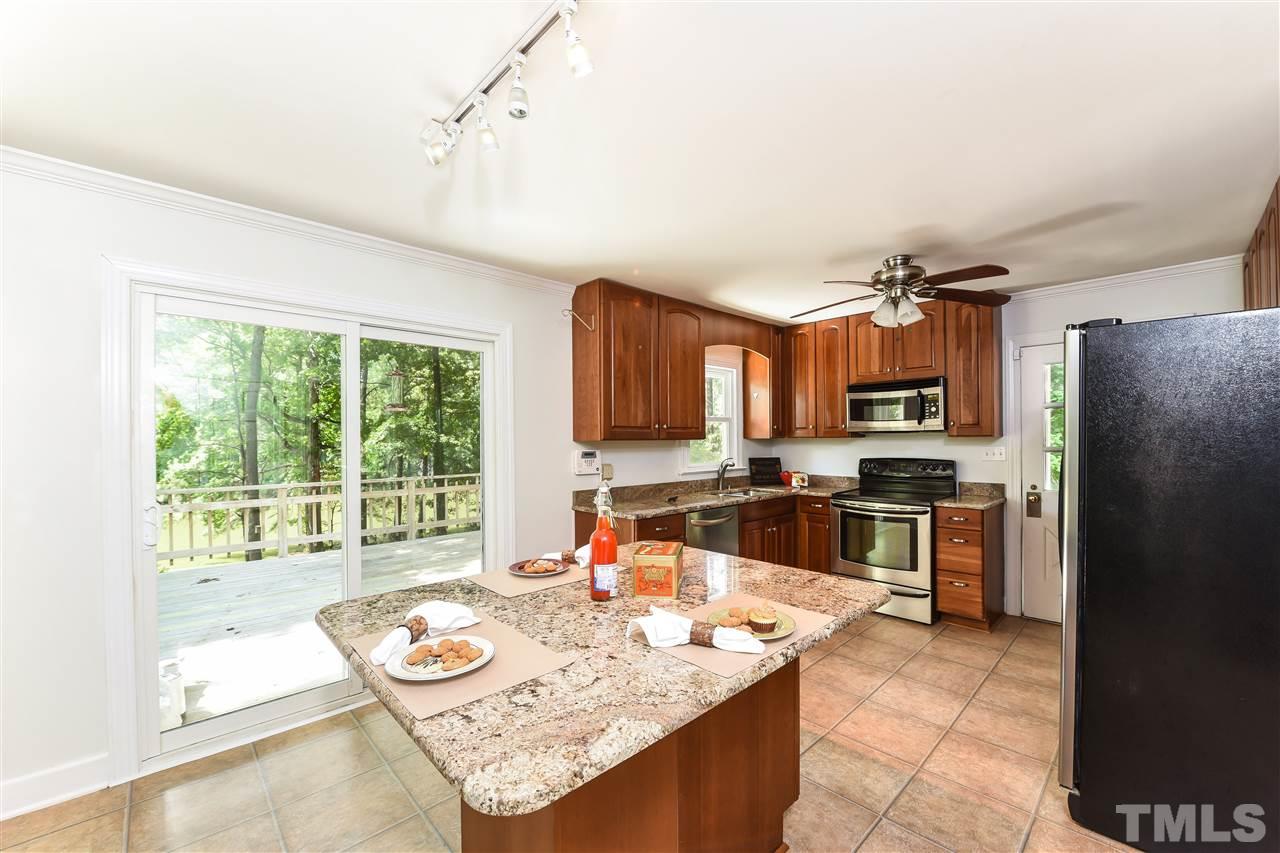 5403 Springfield Drive Raleigh, NC 27609 - Photo 8 of 25