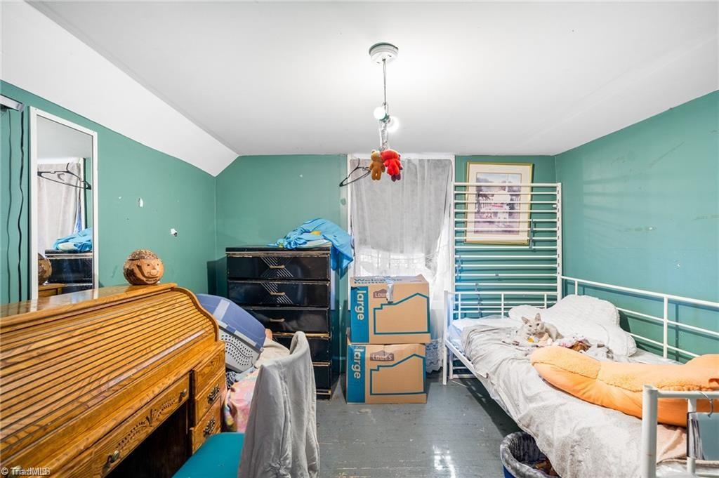 911 West English Road High Point, NC 27262 - Photo 14 of 20 Gallery Image 14