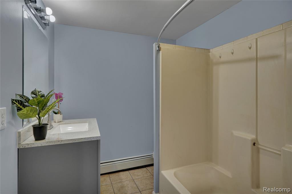 914 Chartier Road Marine City, MI 48039 - Photo 21 of 30