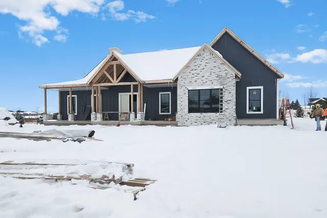 $1,200,000 | 6811 Angelica Trail, Sun Prairie, WI 53590