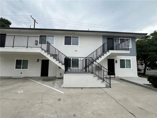 $3,000 | 1011 East Chevy Chase Drive, Unit A, Glendale, CA 91205