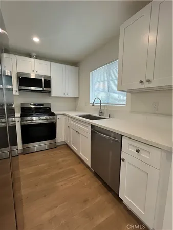 $3,000 | 1011 East Chevy Chase Drive, Unit A, Glendale, CA 91205