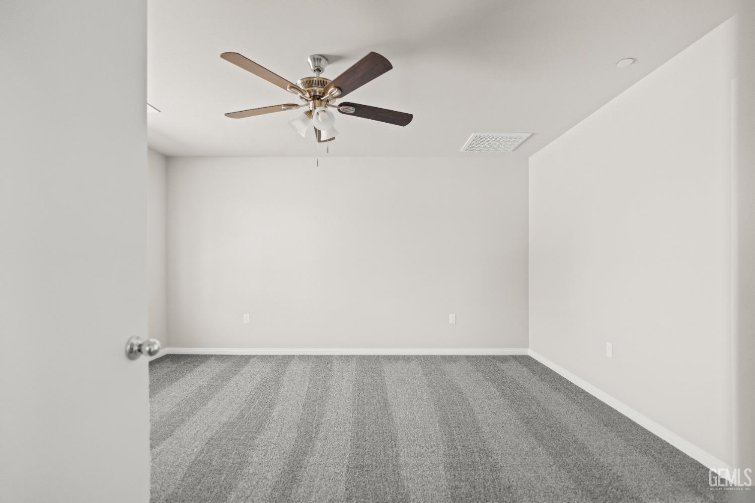 Undisclosed Address Bakersfield, CA 93307 - Photo 34 of 36