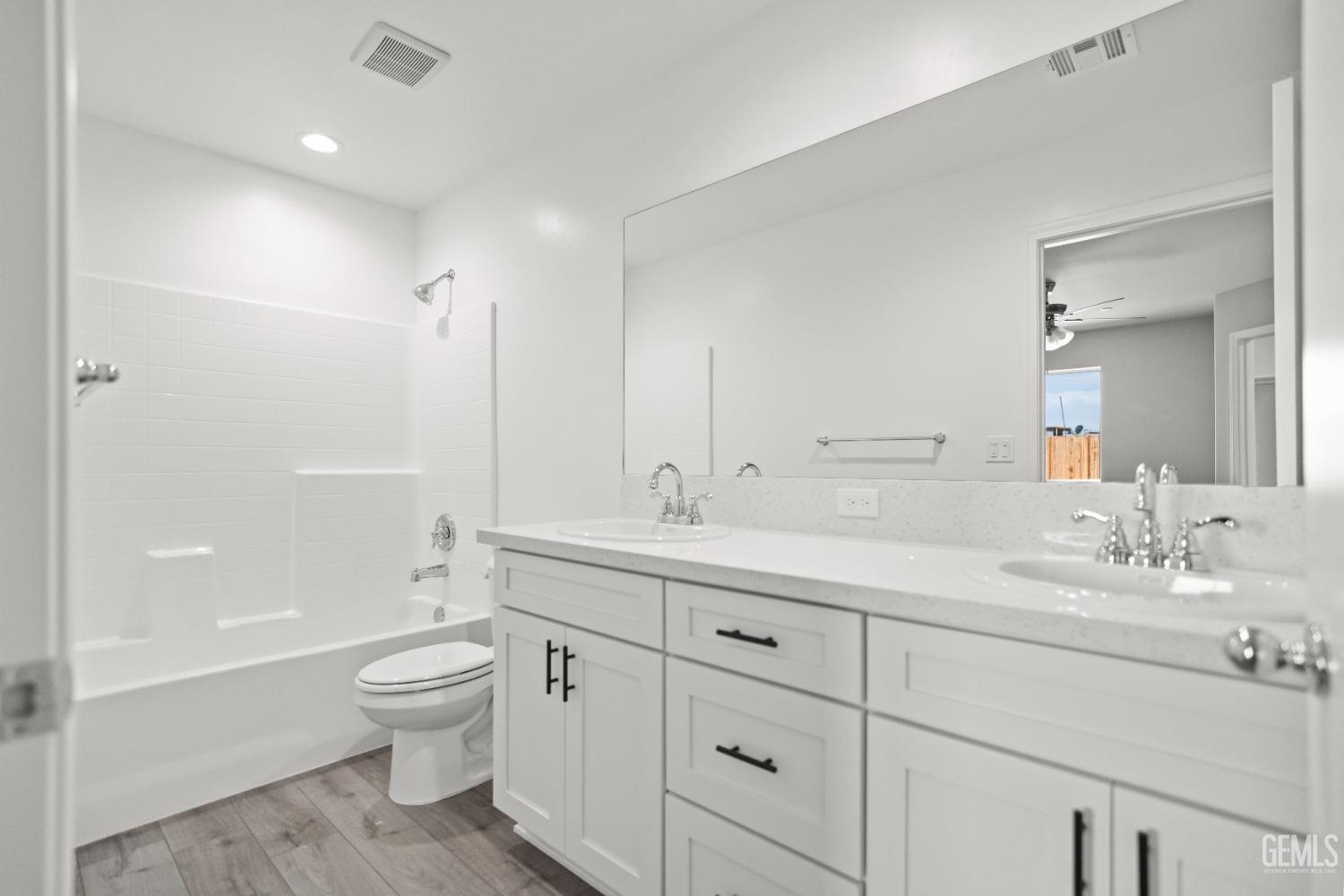 Undisclosed Address Bakersfield, CA 93307 - Photo 36 of 36