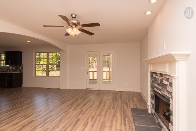 89 Pine Ridge Clarksville, TN 37040 - Photo 4 of 26 Gallery Image 4
