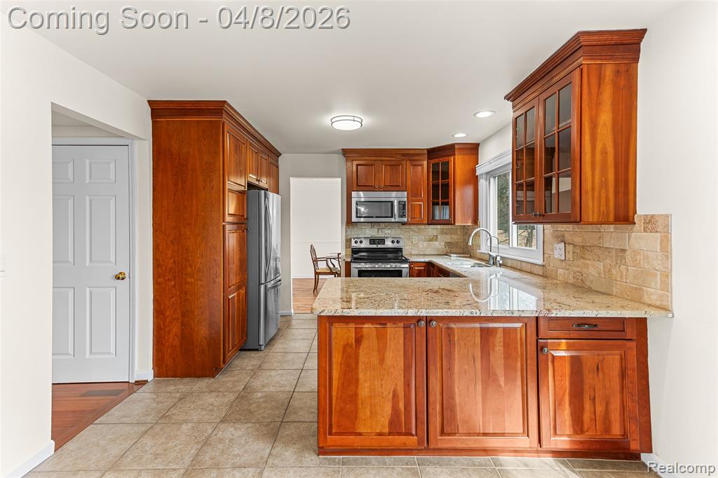 800 Ravine Terrace Drive Rochester Hills, MI 48307 - Photo 11 of 74 Gallery Image 11