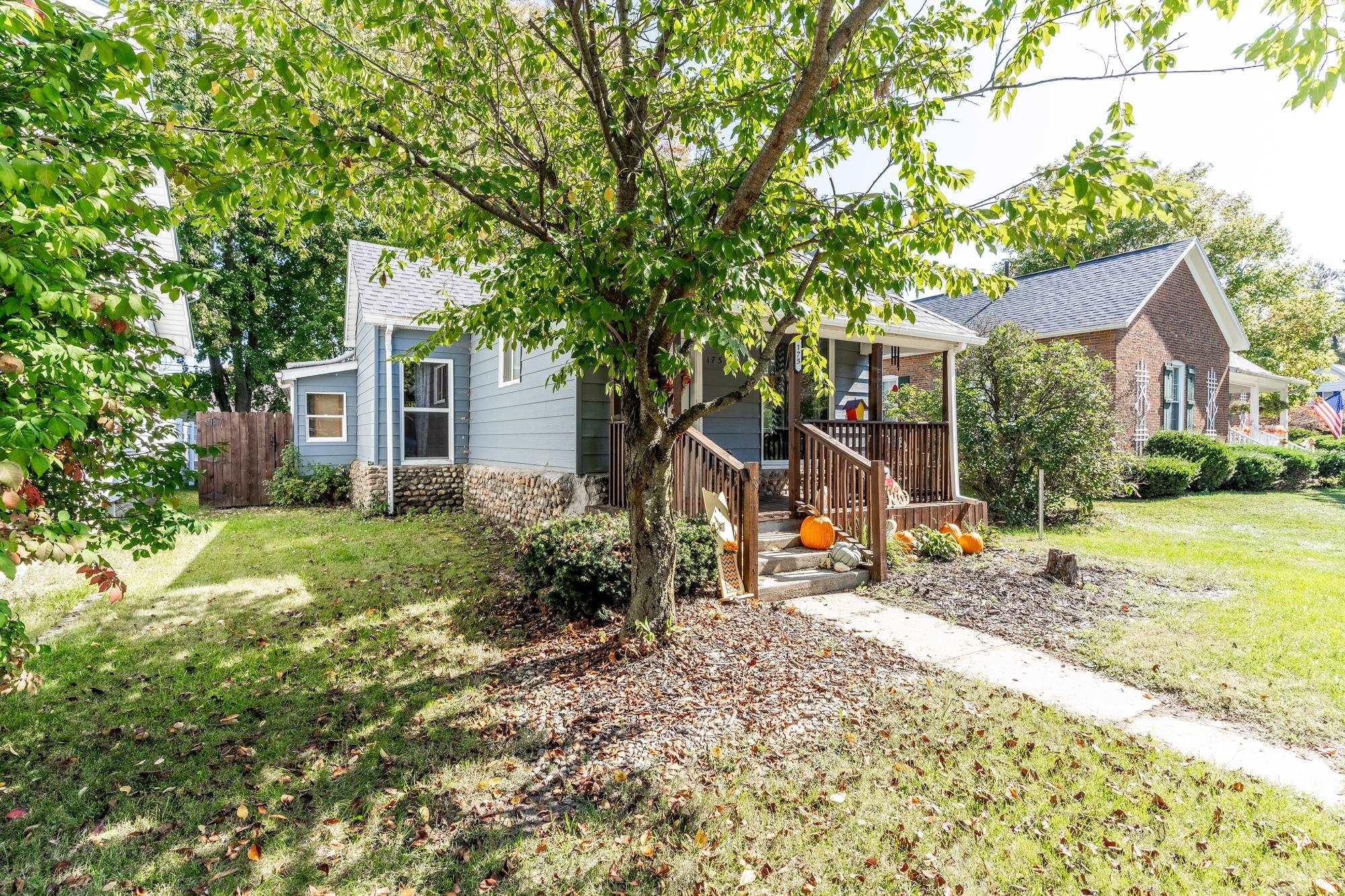 175 Weston Street Rome City, IN 46784 - Photo 3 of 30