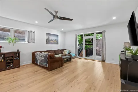 $629,000 | 824 South Bell Avenue, Unit 1, Chicago, IL 60612