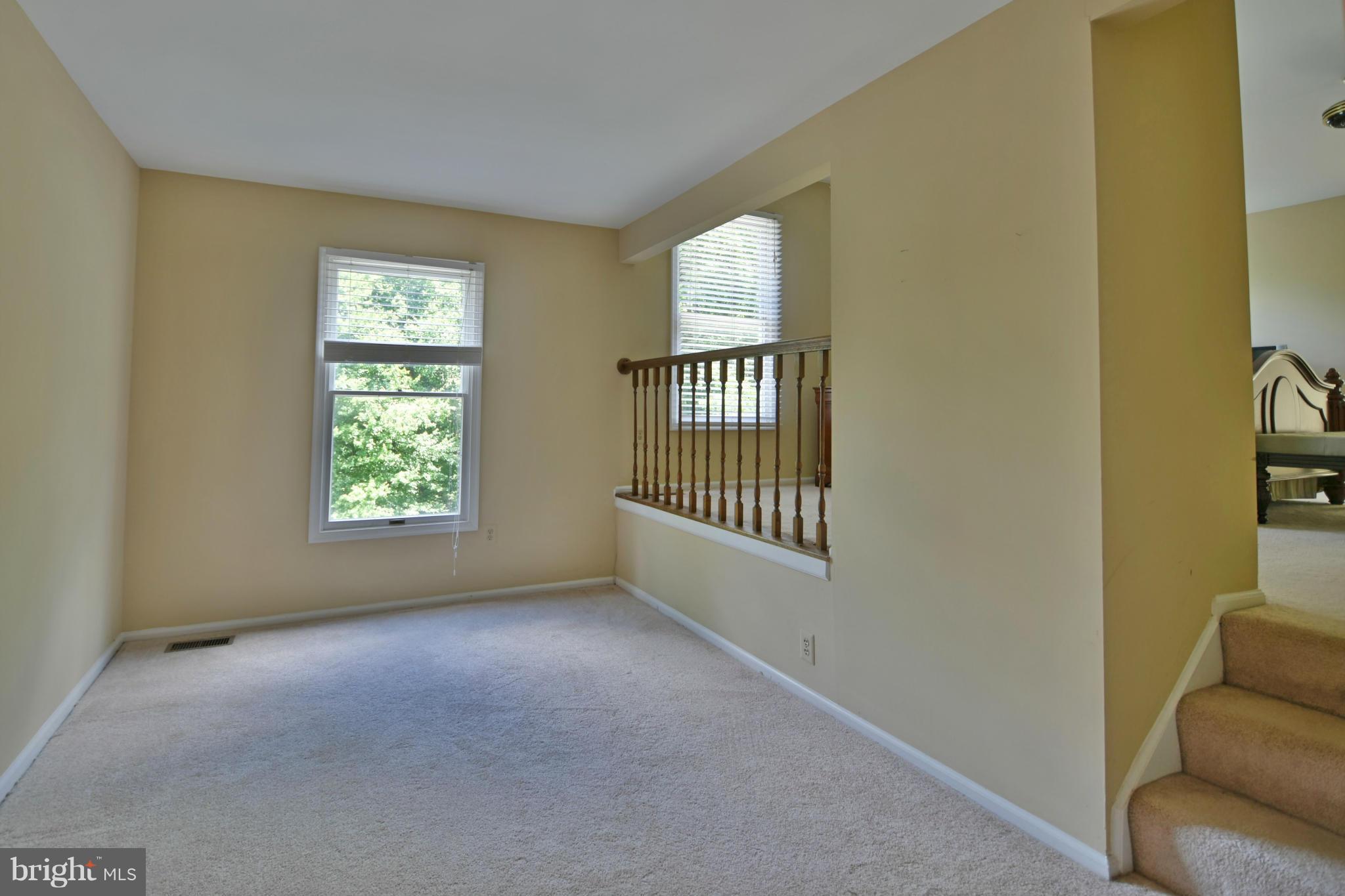 2040 Middlebridge Drive Silver Spring, MD 20906 - Photo 16 of 30 Master Sitting Room