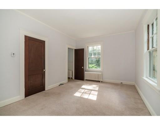 140 Colon Street Beverly, MA 01915 - Photo 11 of 29 Gallery Image 11