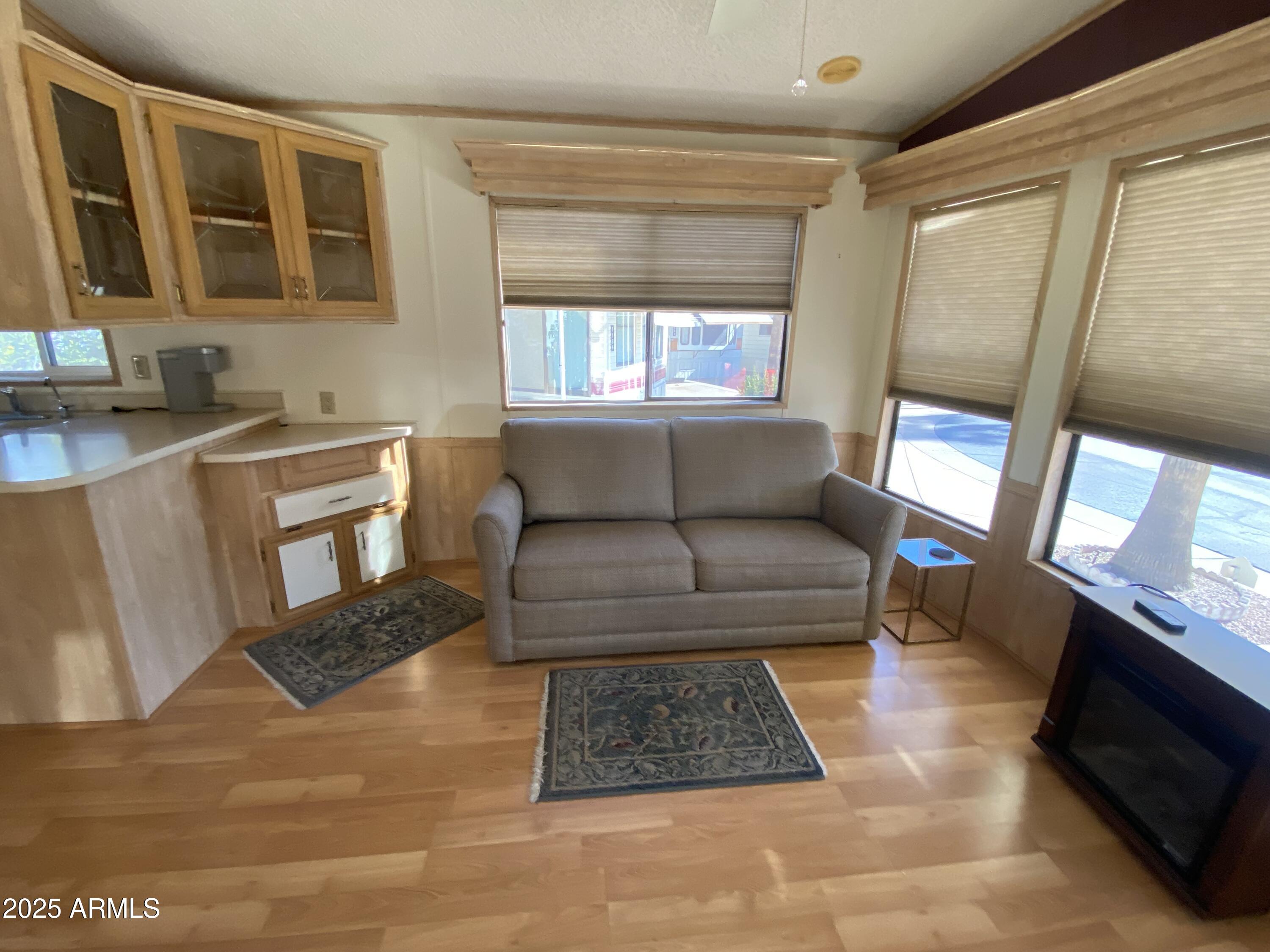 1185 West Klamath Avenue Apache Junction, AZ 85119 - Photo 2 of 26 IMG_5356