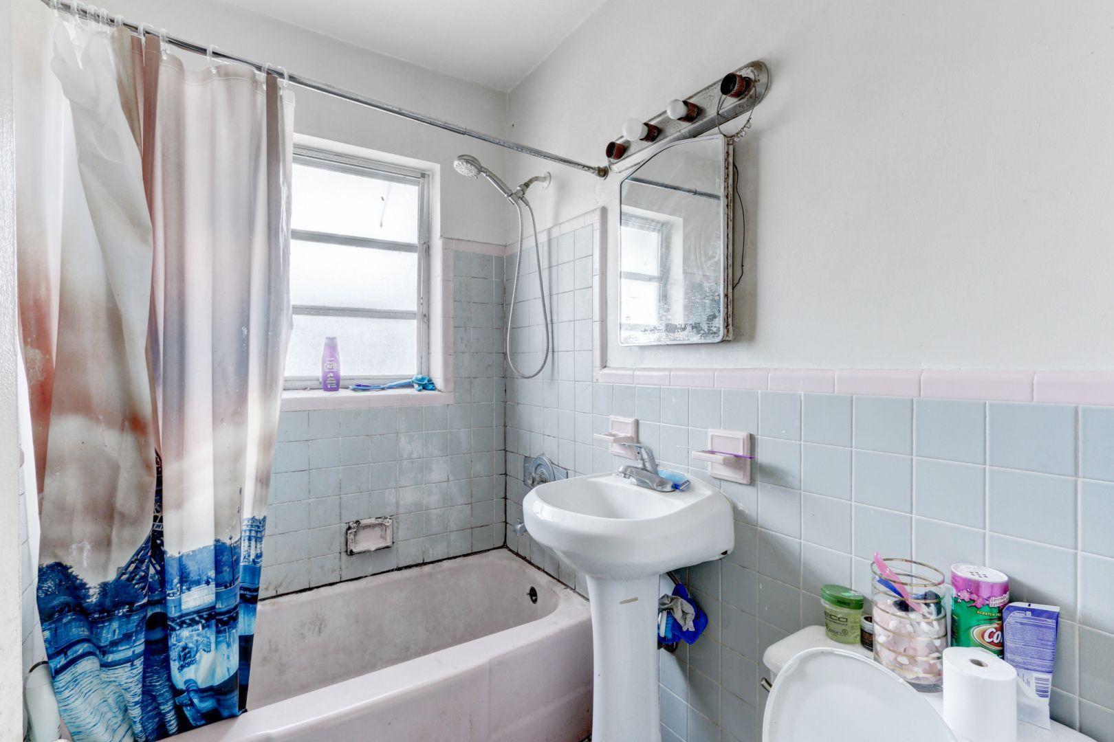360 West Blue Heron Boulevard, Unit 1 Riviera Beach, FL 33404 - Photo 28 of 43 Bathroom
