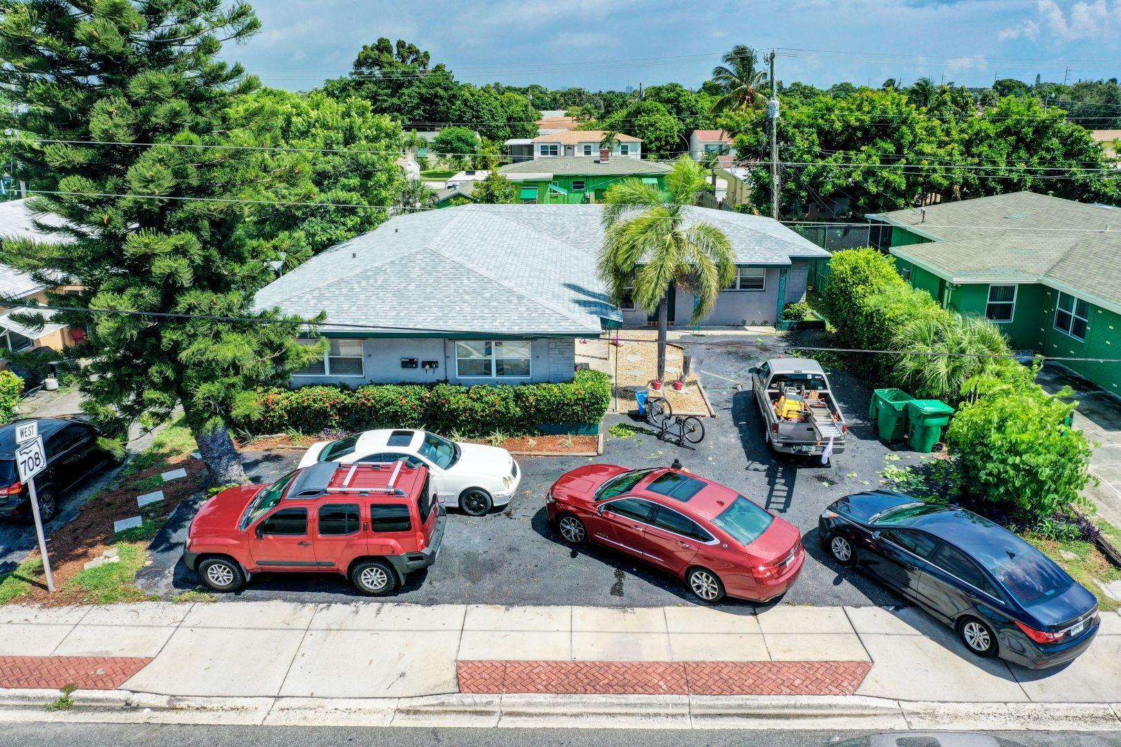 360 West Blue Heron Boulevard, Unit 1 Riviera Beach, FL 33404 - Photo 31 of 43 Aerial view