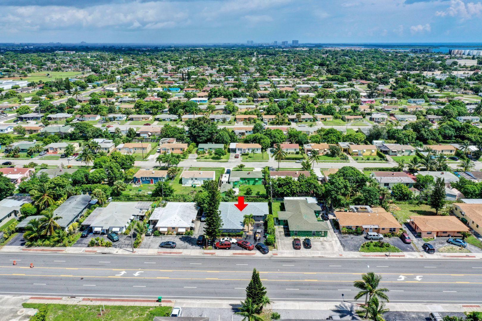 360 West Blue Heron Boulevard, Unit 1 Riviera Beach, FL 33404 - Photo 33 of 43 Aerial view