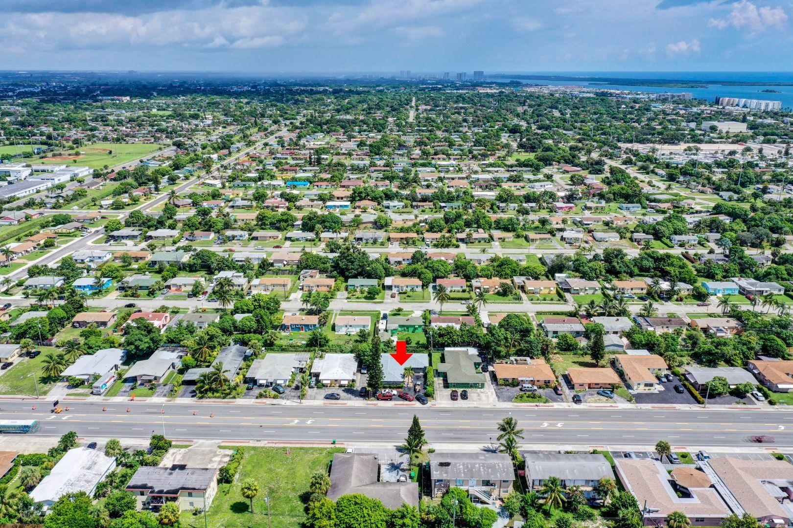 360 West Blue Heron Boulevard, Unit 1 Riviera Beach, FL 33404 - Photo 34 of 43 Aerial view