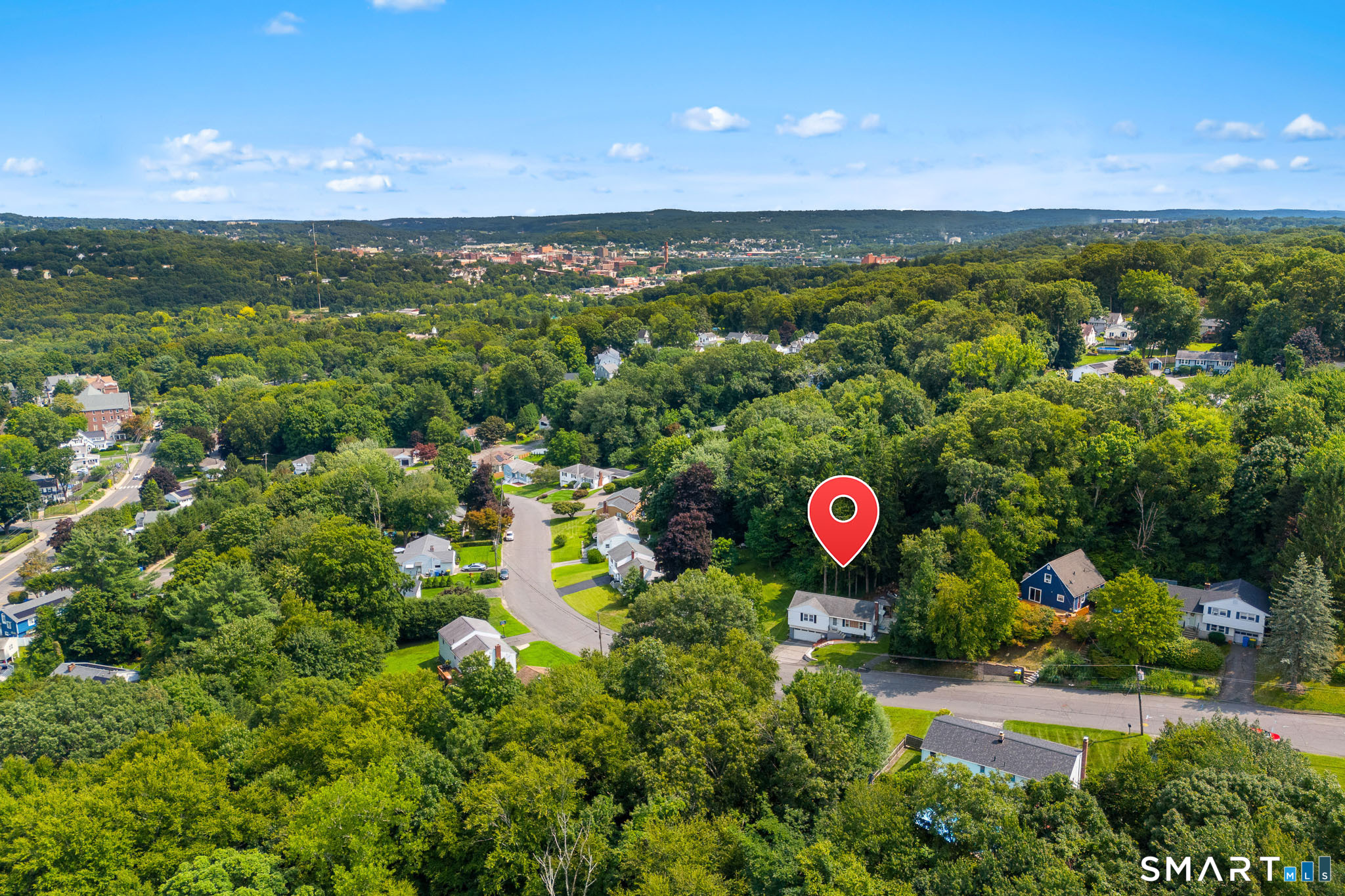 111 Juniper Ridge Drive Waterbury, CT 06708 - Photo 35 of 36 Gallery Image 35