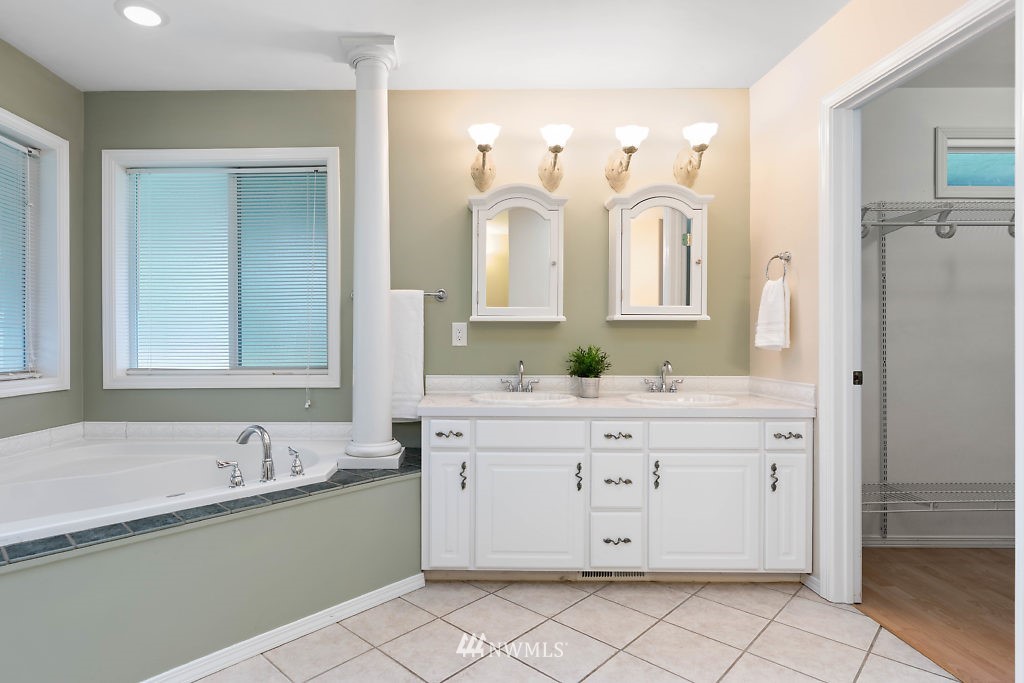 375 Coddington Road Coupeville, WA 98239 - Photo 23 of 39 Gallery Image 23