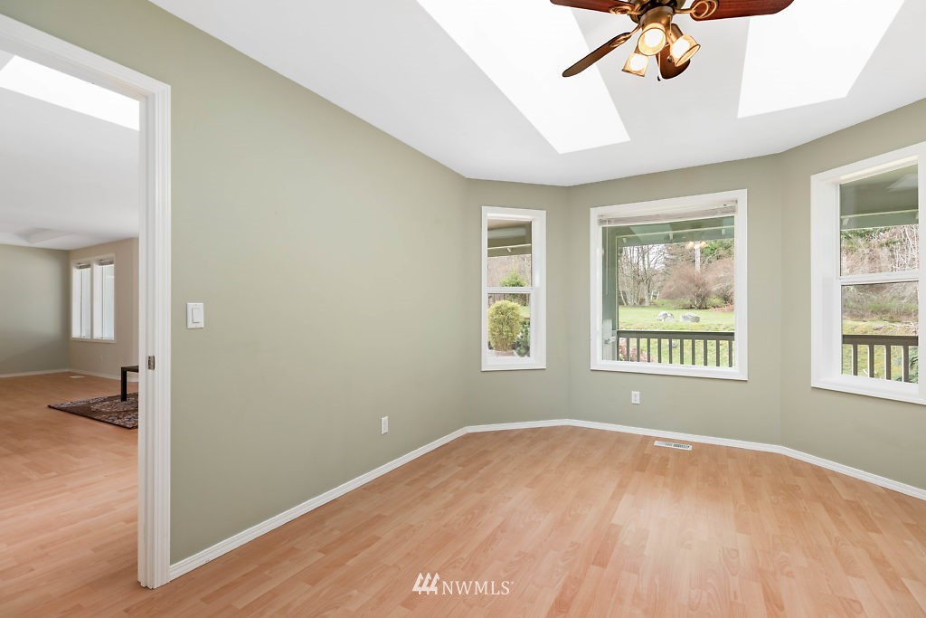375 Coddington Road Coupeville, WA 98239 - Photo 7 of 39 Gallery Image 7