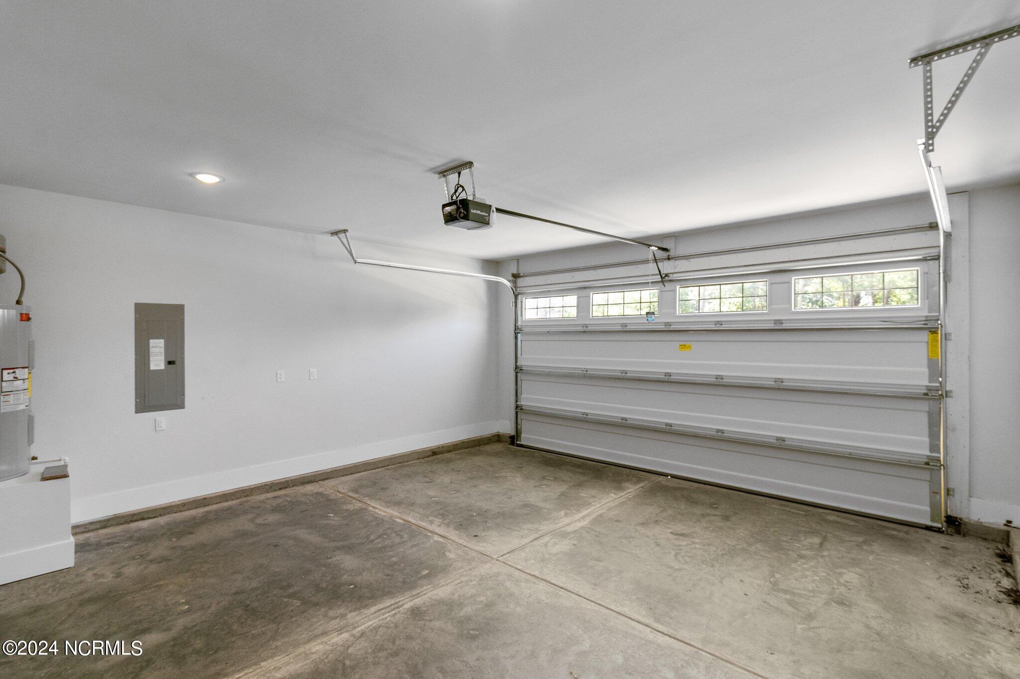 938 Winds Way Aberdeen, NC 28315 - Photo 35 of 55 35-web-or-mls-IMG_9105