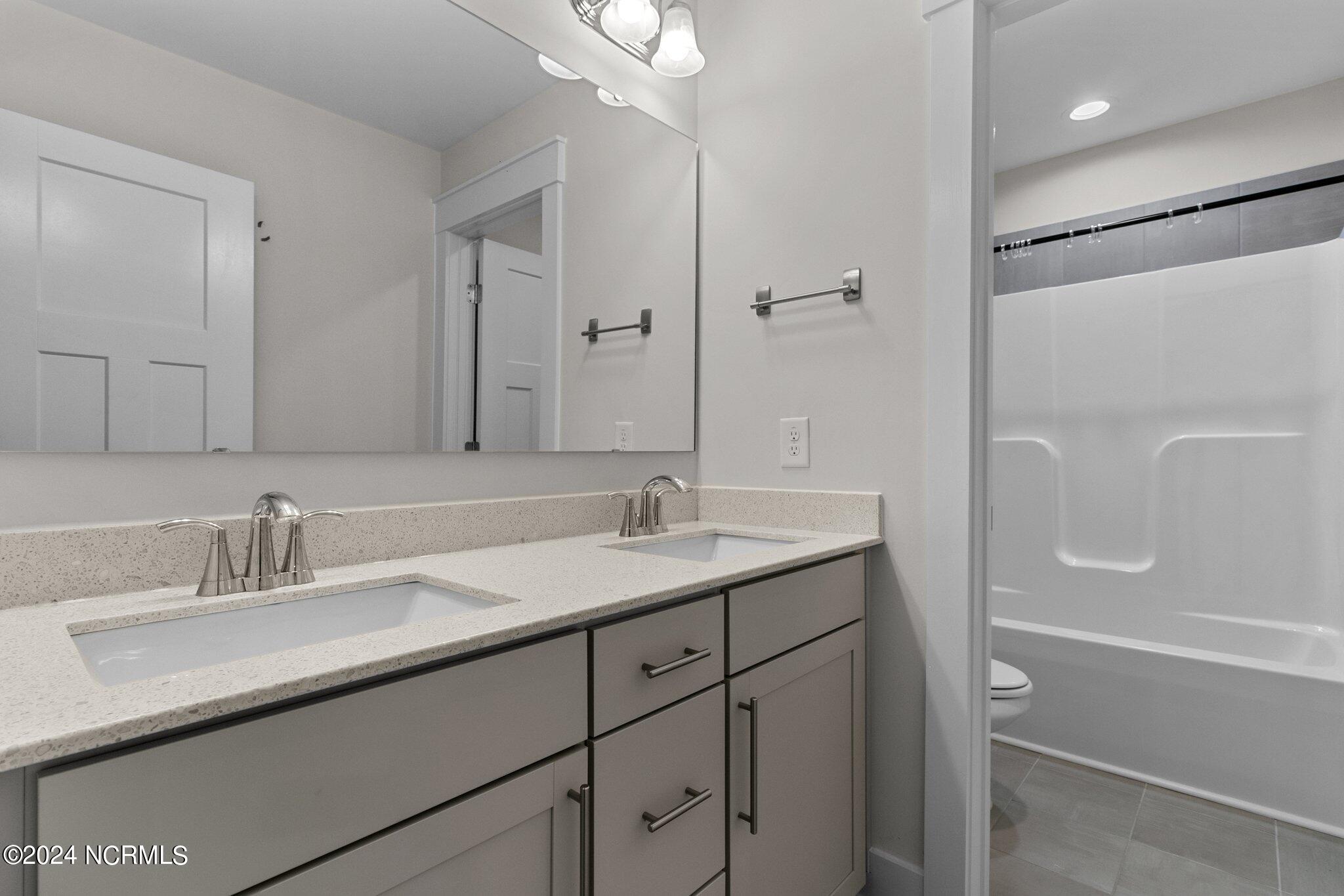 938 Winds Way Aberdeen, NC 28315 - Photo 43 of 55 43-web-or-mls-IMG_9089