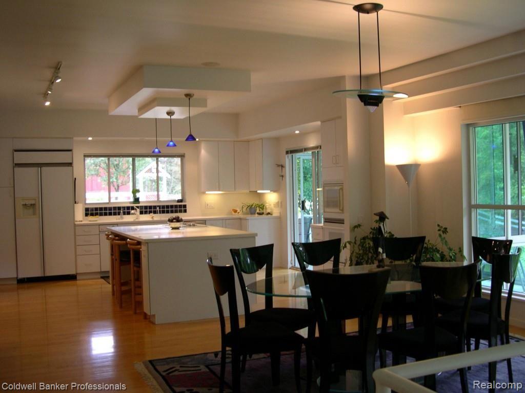 5800 Orion Road Rochester, MI 48306 - Photo 45 of 45 Open Floor Plan, Beautiful Detail.jpg