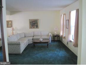 88 Reflection Road Toms River, NJ 08753 - Photo 2 of 18 Gallery Image 2