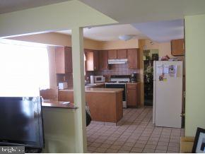 88 Reflection Road Toms River, NJ 08753 - Photo 6 of 18 Gallery Image 6