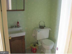 88 Reflection Road Toms River, NJ 08753 - Photo 10 of 18 Gallery Image 10