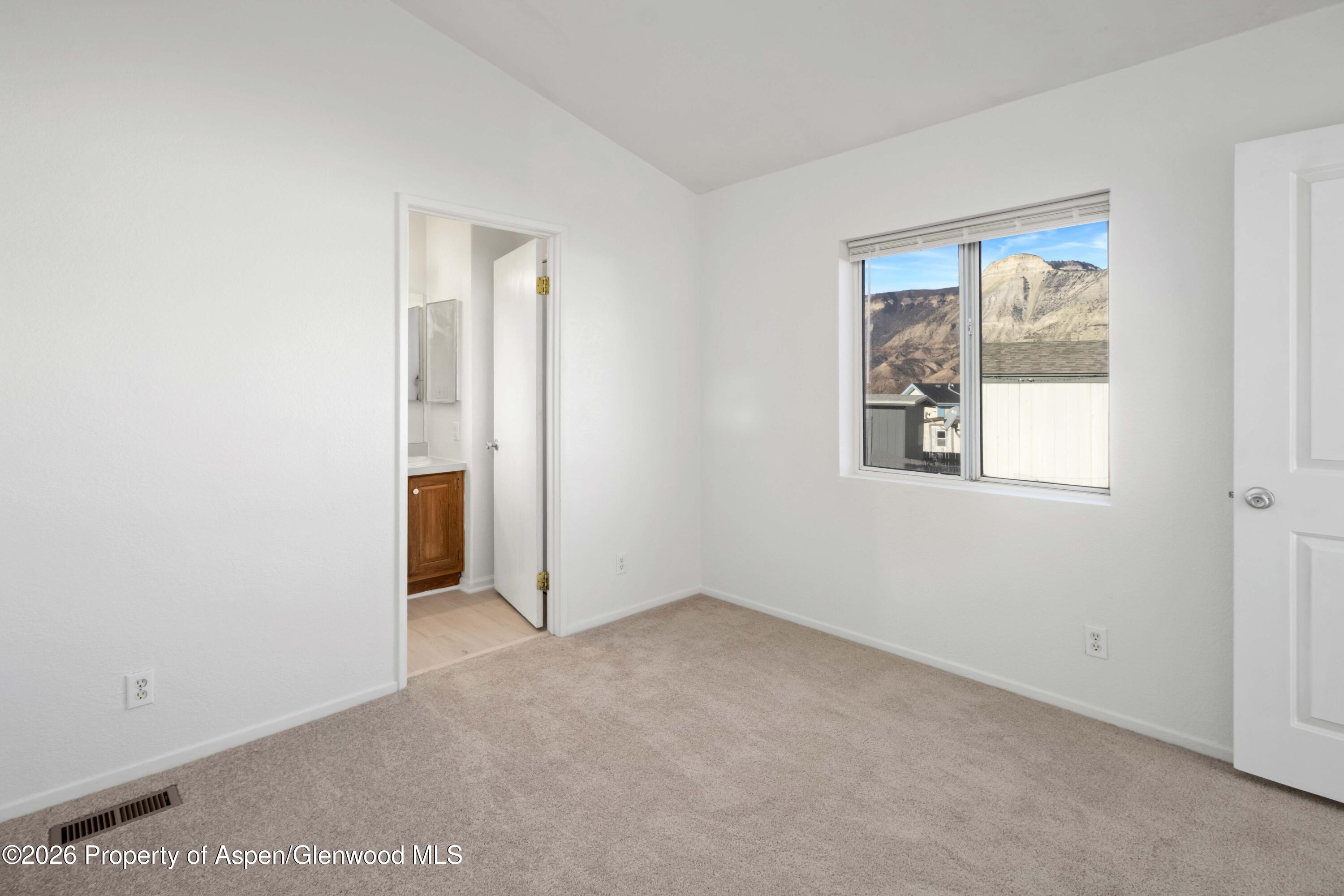 181 Silver Queen Circle Parachute, CO 81635 - Photo 7 of 18 14