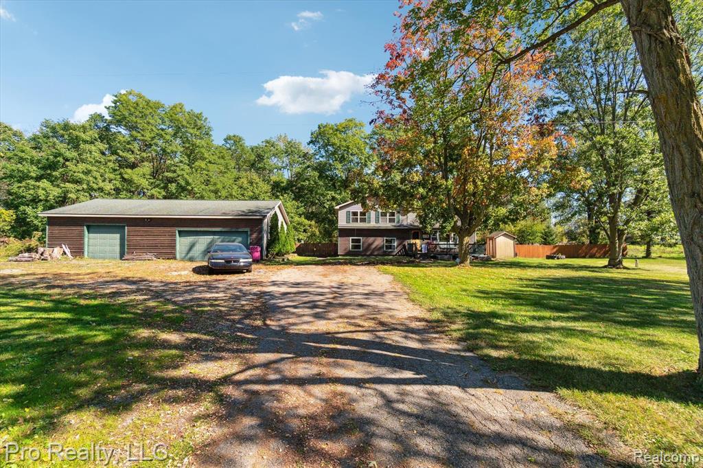 12607 South Reed Road Byron, MI 48418 - Photo 5 of 58