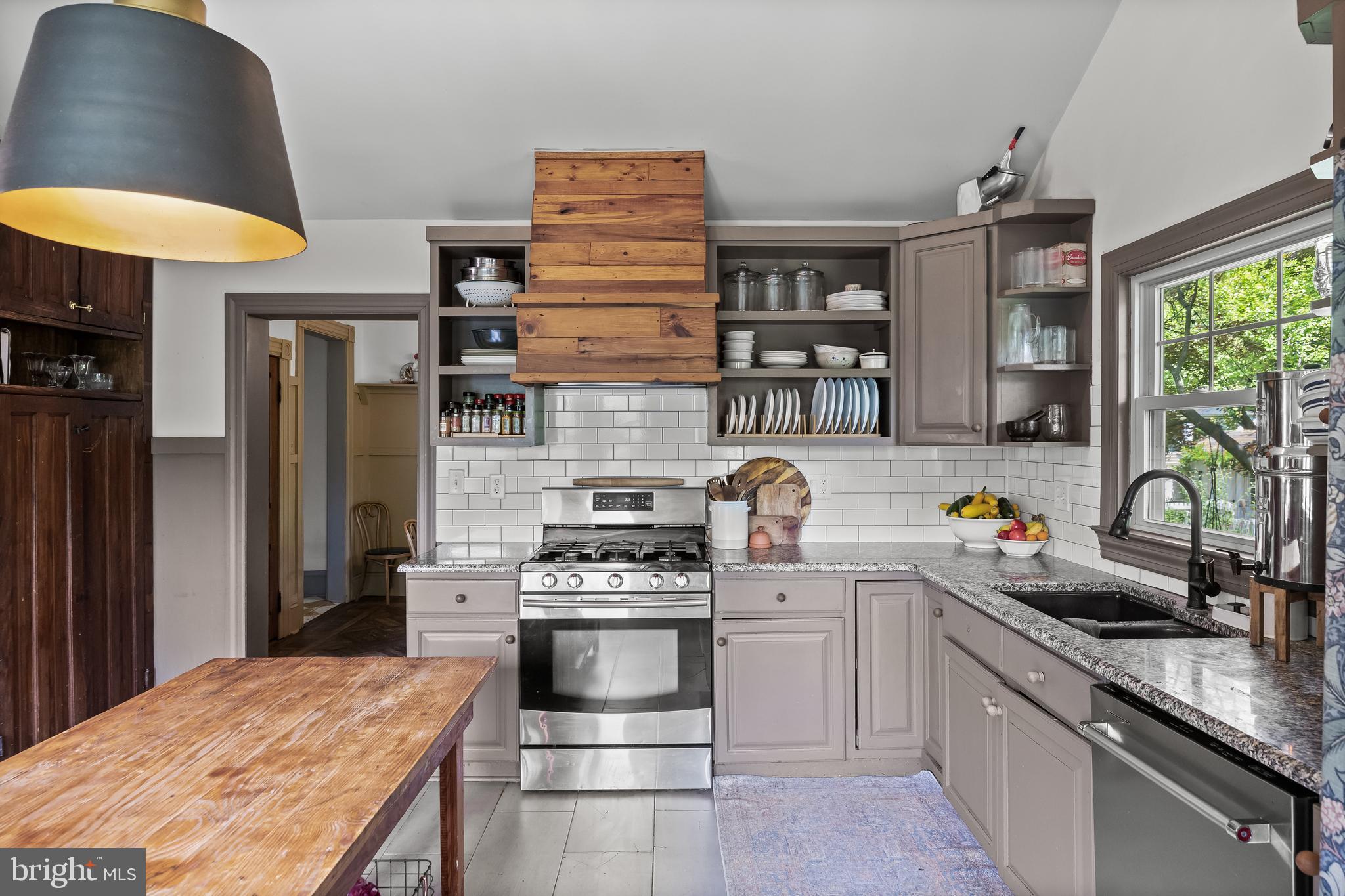 101 Warren Avenue Sewell, NJ 08080 - Photo 19 of 59