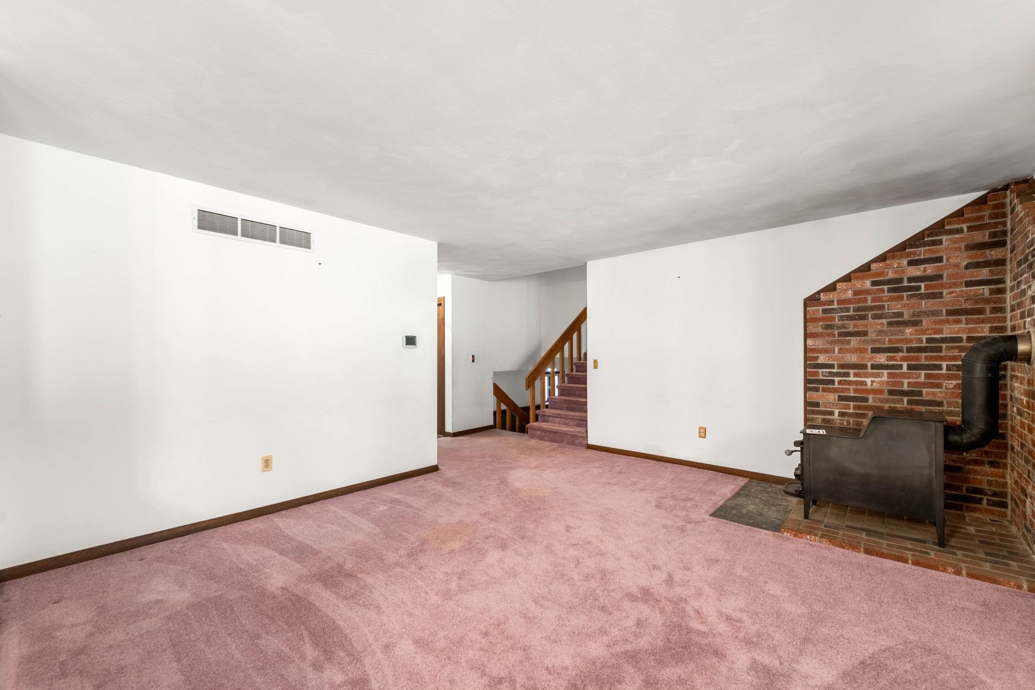 12 Parker Road Brookline, NH 03033 - Photo 15 of 50