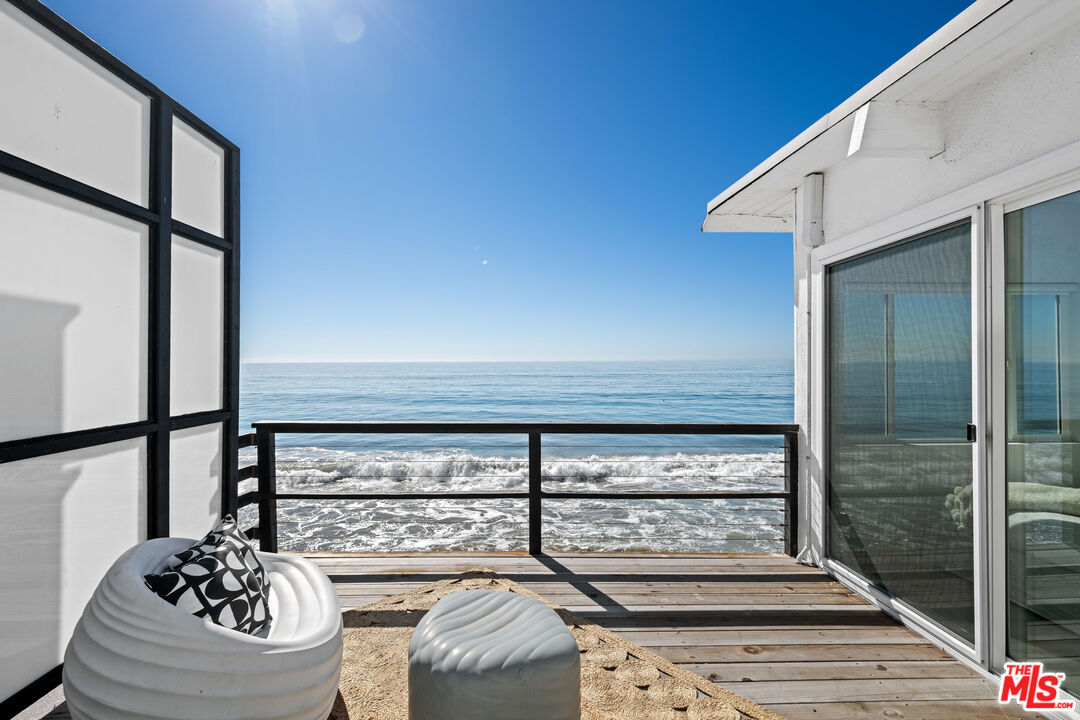 25154 Malibu Road, Unit 2 Malibu, CA 90265 - Photo 14 of 34