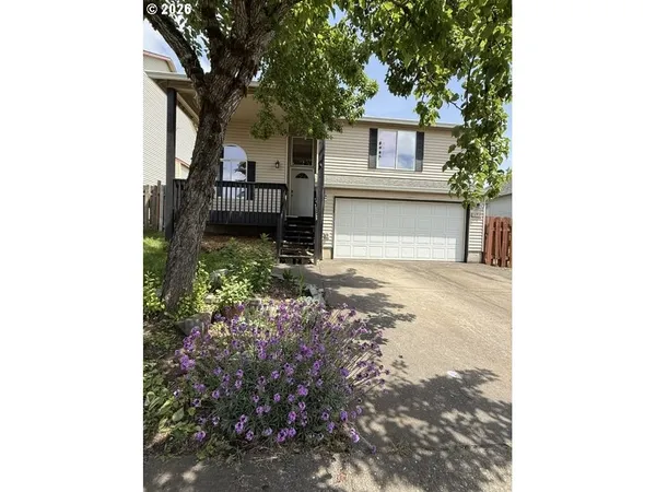 $398,888 | 15713 Jade Glen Avenue, Sandy, OR 97055