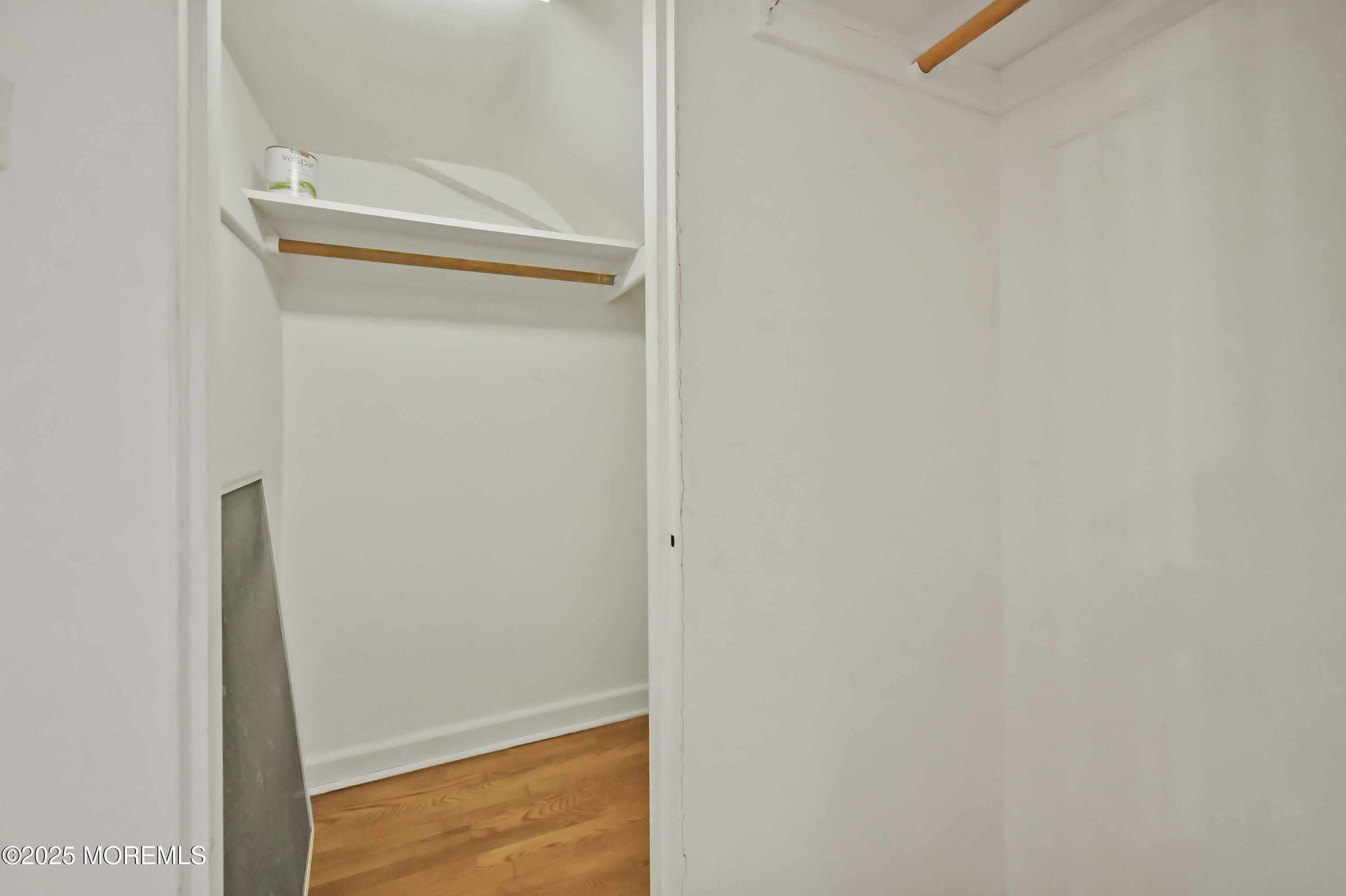 82 Manor Drive, Unit 803 Red Bank, NJ 07701 - Photo 11 of 19 a close up of a wall