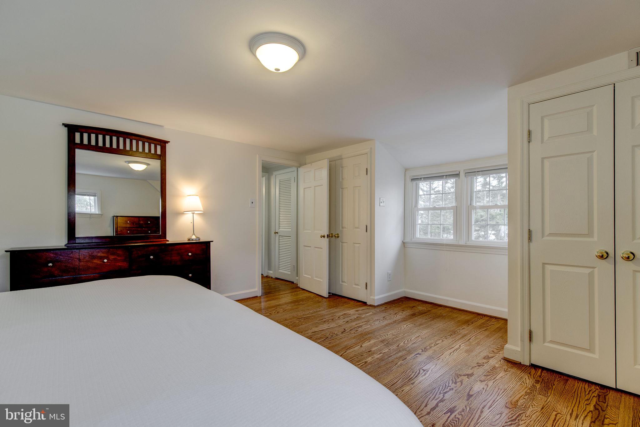 520 Rutgers Avenue Swarthmore, PA 19081 - Photo 21 of 37 Main bedroom (second floor)