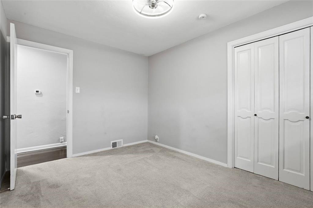 1013 El Rancho Drive Pittsburgh, PA 15220 - Photo 16 of 36