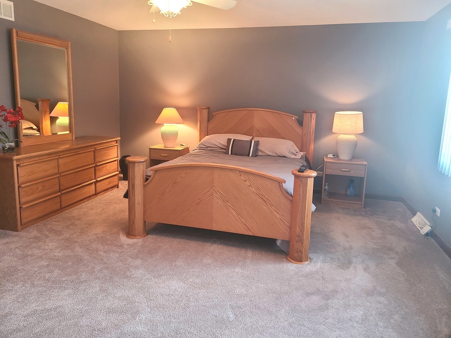 1208 Surrey Road Addison, IL 60101 - Photo 15 of 27