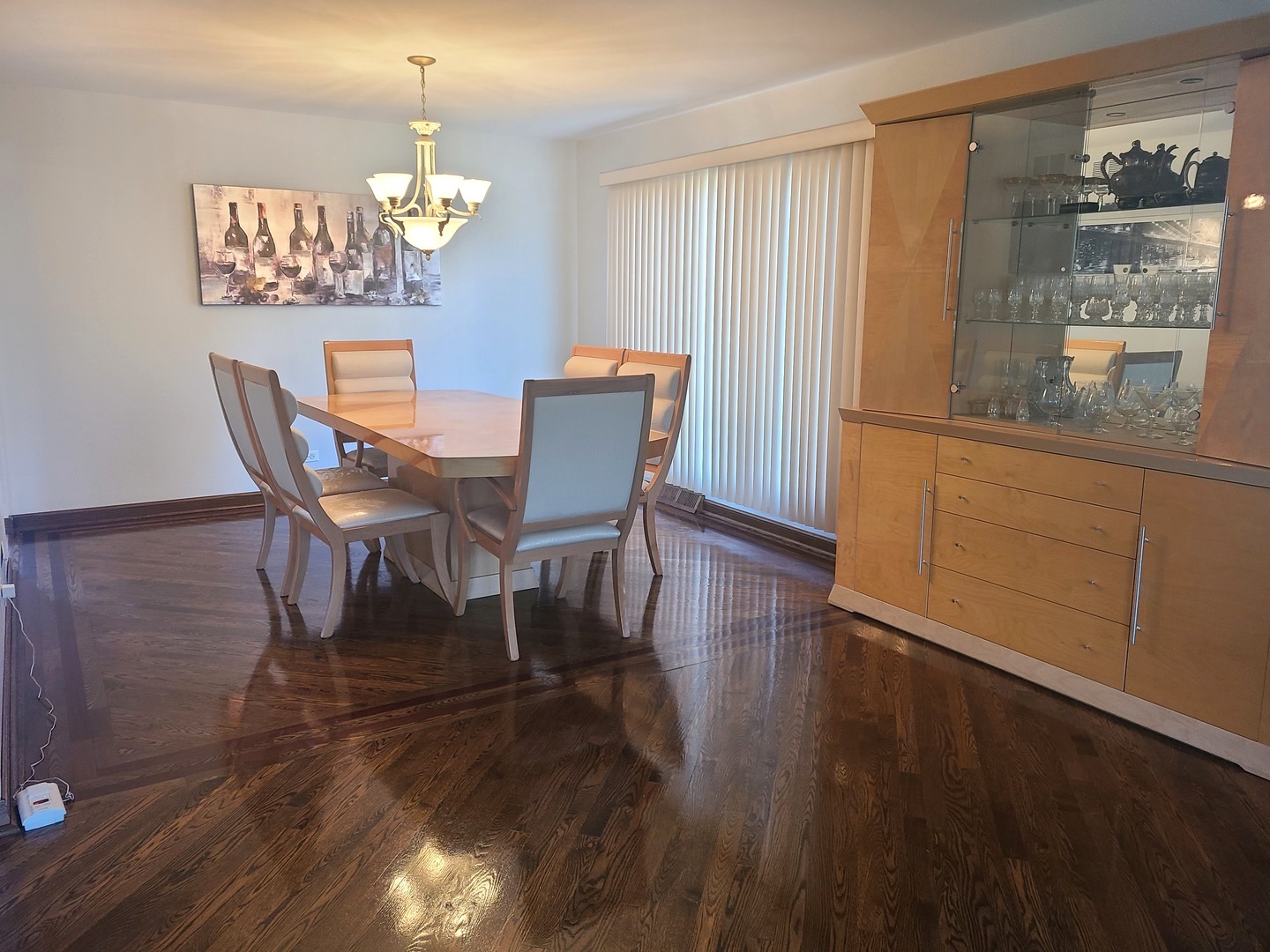 1208 Surrey Road Addison, IL 60101 - Photo 6 of 27