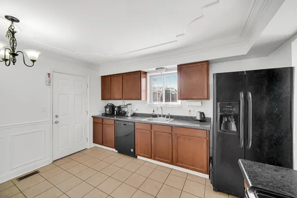 $330,000 | 1185 Norwood Lane, Aurora, IL 60504