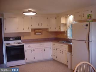 892 Bell Aire Road Pottstown, PA 19464 - Photo 4 of 6 Gallery Image 4
