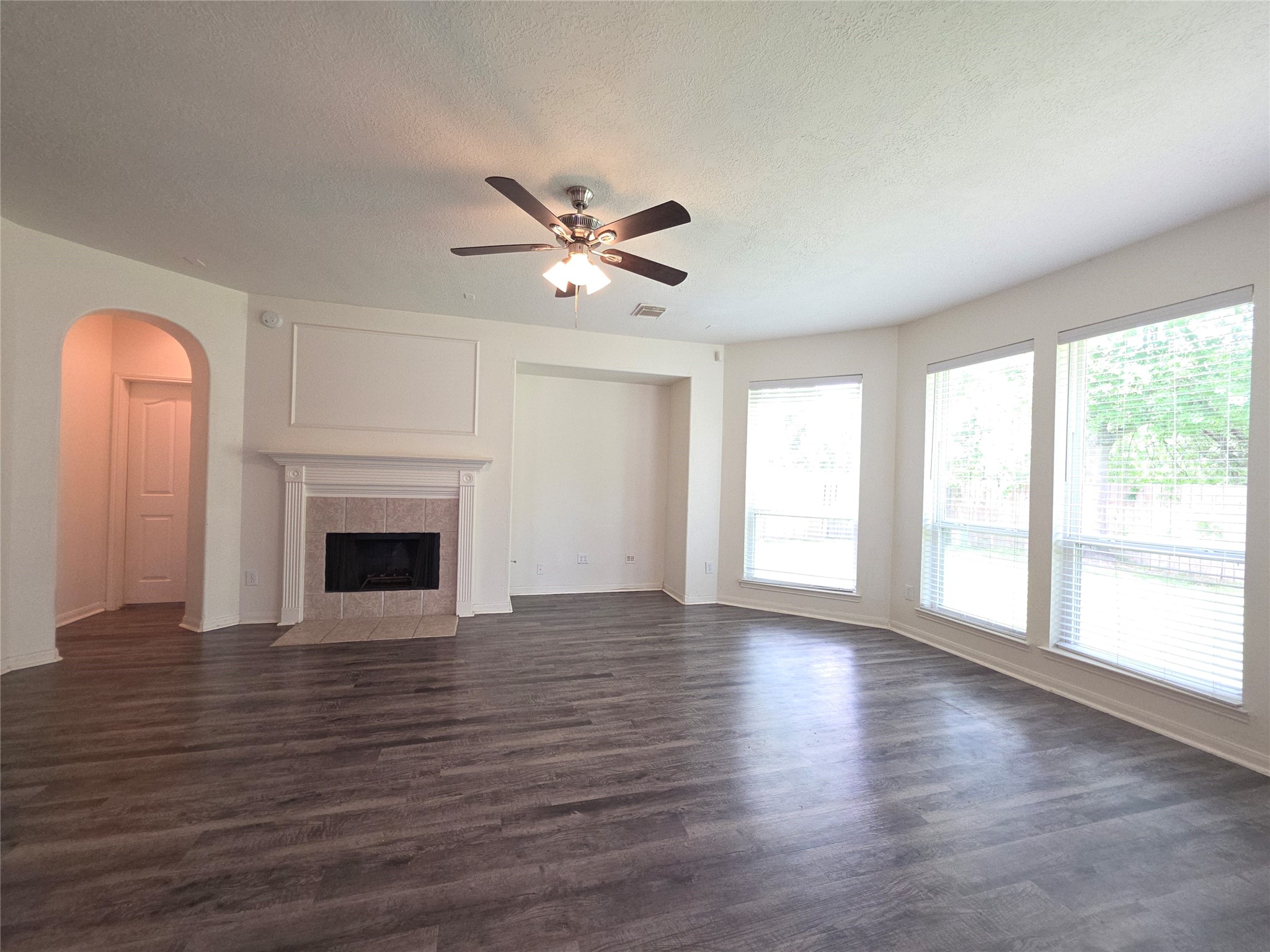 2227 Lazy Trail Path Court Spring, TX 77373 - Photo 9 of 30