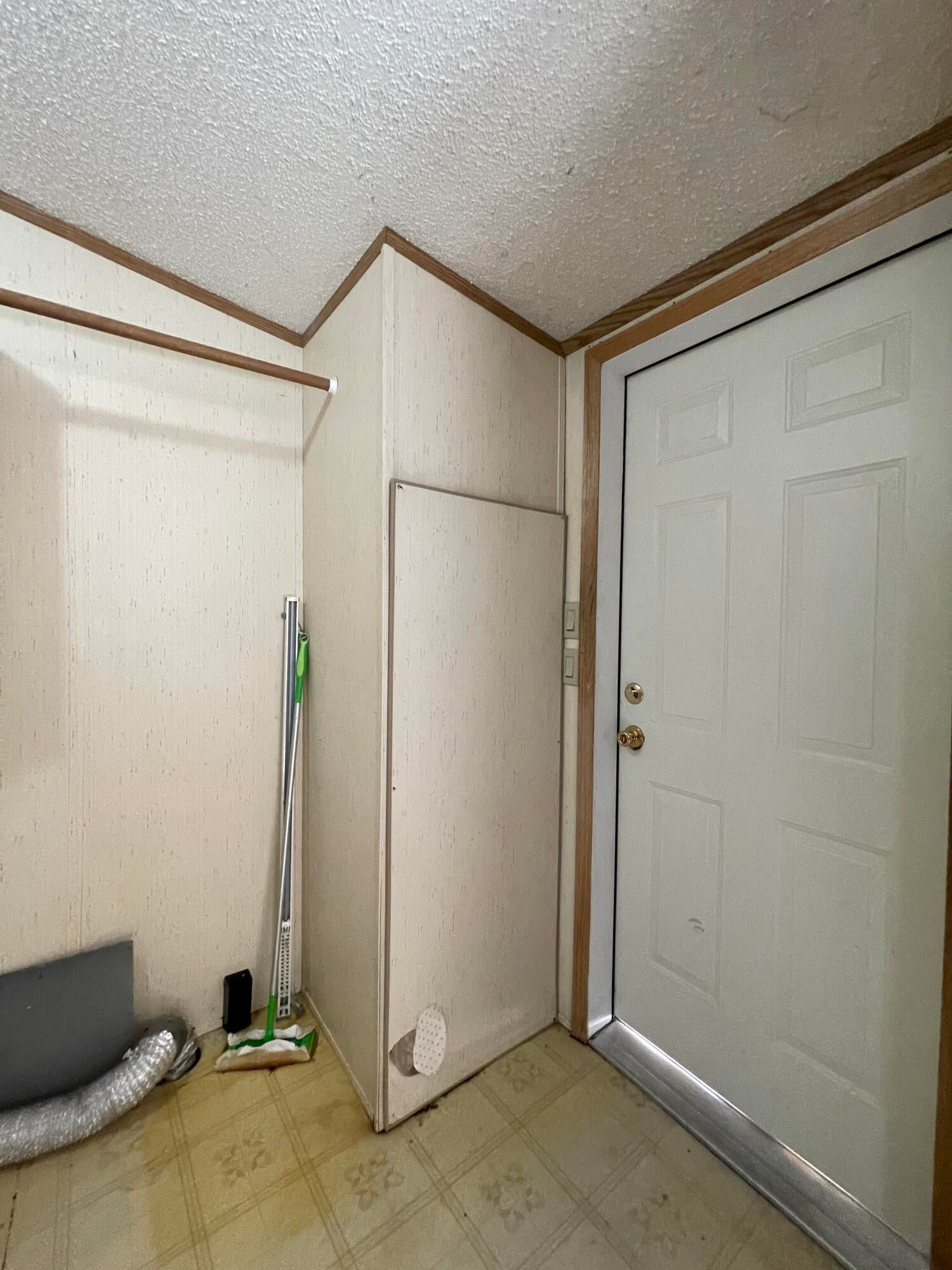 230 Almond Street Merlin, OR 97532 - Photo 42 of 43 image00005