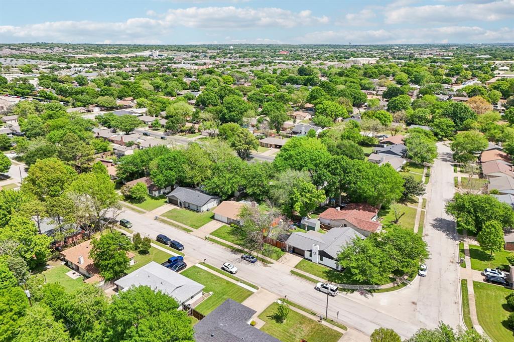337 Apache Trail Keller, TX 76248 - Photo 31 of 36 an aerial view of residential house with outdoor space