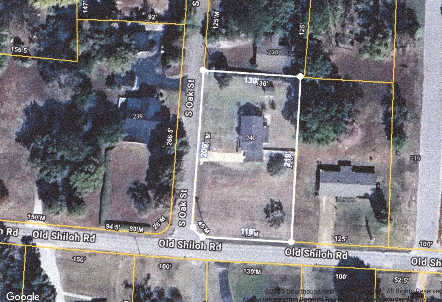 240 South Oak Street Adamsville, TN 38310 - Photo 29 of 29 a bird view of a bathroom